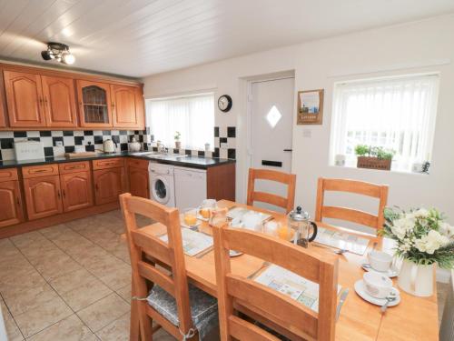 Fairhaven Cottage - image 4