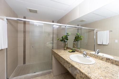 Deluxe Double Room room in Victoria Hotel and Suites Panama