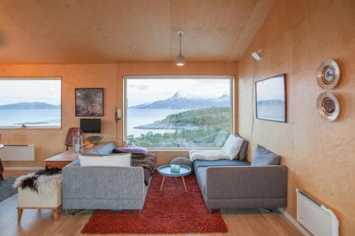 A szálláshely kívülről, Cabin In The Middle Of Nature On Hamarøy in Tysfjord