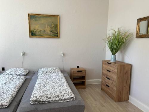 1 queen bed