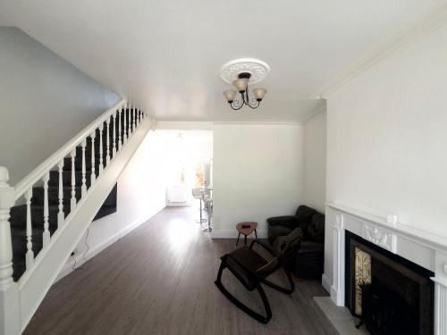 ILikeWarrington in เชสเชอะ