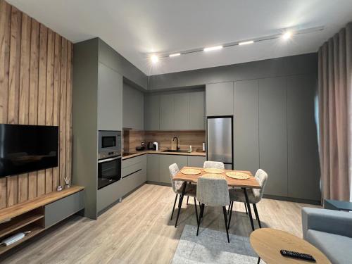 Dennys Apartment New Bazaar Delight Premium, Tirana (Foto 6)