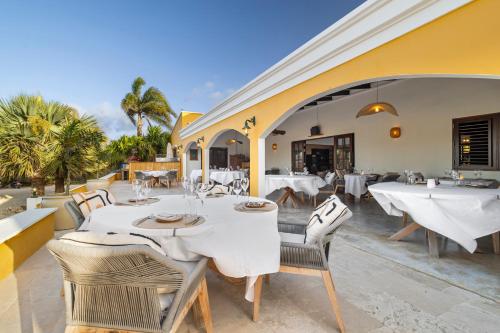 레스토랑, Boutique Hotel Wanapa - Adult Friendly - 14 years and older in 크라렌디즈크