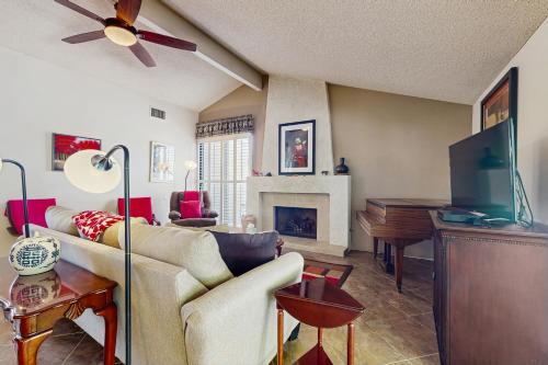 Casa de Serena Permit# 822 in Palm Springs, USA