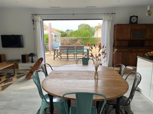 Villa La Pignotte 2 min de la plage in แวร์ดาล