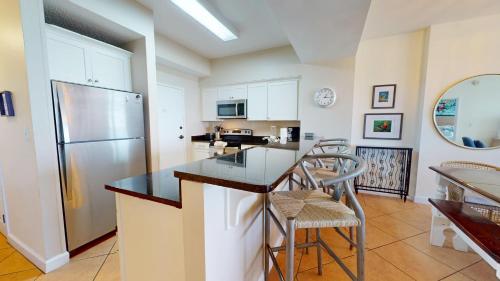 Tides 0303, Destin (photo 9)