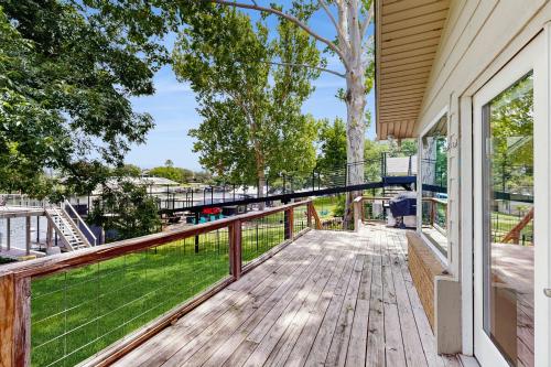 Ski Shores in Kingsland (TX)