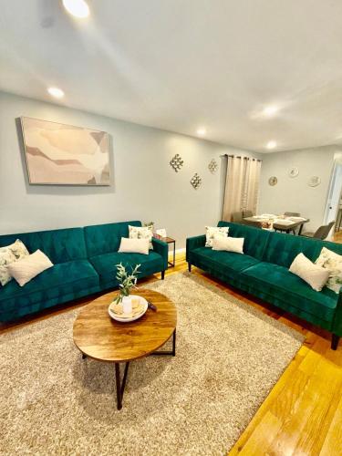 Exceptional 3BR with parking, Sleeps up to 8, Irvington (Foto 8)