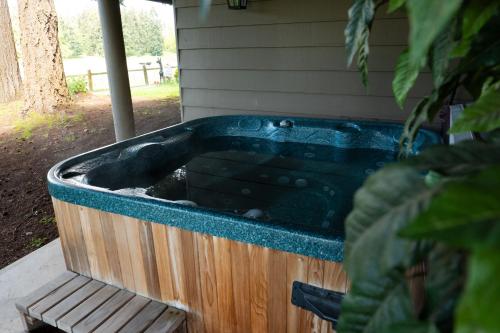 Wildwood Farm Bed & Breakfast - 온수 욕조