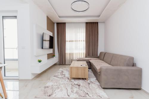 One Bedroom Apartment