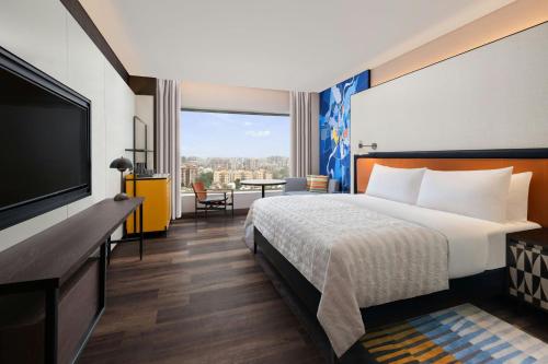 Le Meridien Ahmedabad, A Premium Marriott Hotel