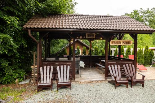 CABANA BERNER - image 8
