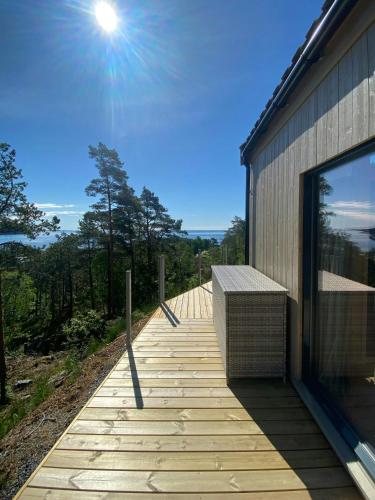 A szálláshely kívülről, Southern Cottage With Sea View And Terrace in Langesund