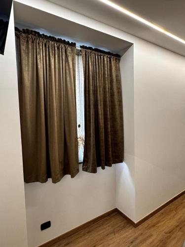 Relax Room in อชีเรอาเล