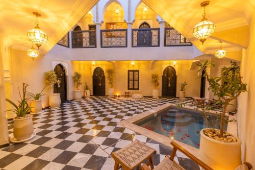 Riad Zehra 4