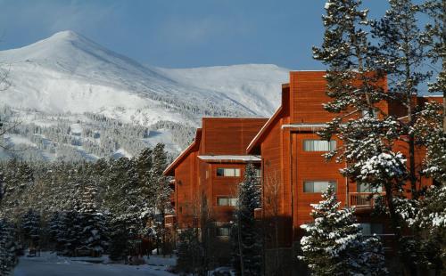 Pine Ridge Condominiums - Accommodation - Breckenridge