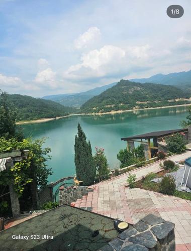 Vikendica Plavi Mir, Konjic