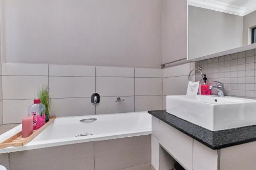 Luxury & Secure apartment - Fourways, Sandton (fotografie 9)