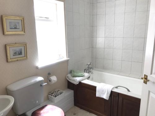 Superior Double Room image 10