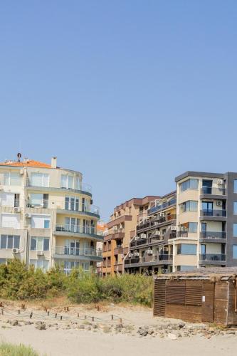 Marea, Pomorie (photo 2)
