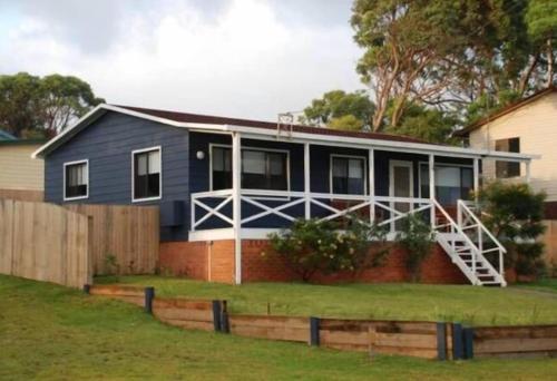 Exterior view of BeachBreaksManyana