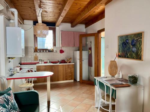 Bright, Cozy apartment in the heart of Verona, Verona (fotografie 10)