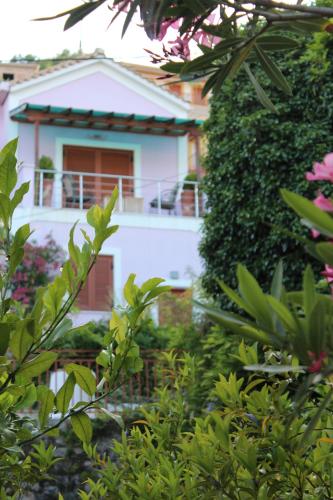 Odysseos St. Loft - image 13