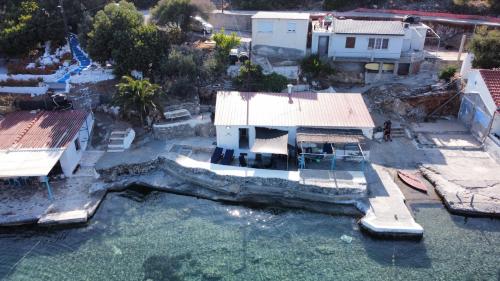 المنظر الخارجي, Riva in Posidonio