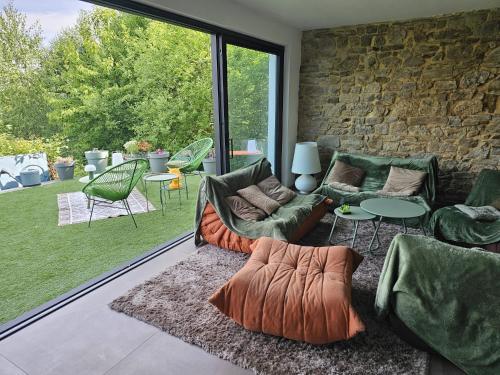 Delt lounge/TV-område, Chez Gégé - Maison d'hôtes (Chez Gege - Maison d'hotes) in Trooz