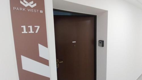 117 Family Apartment 3 near by Heroes Square with free garage - image 2