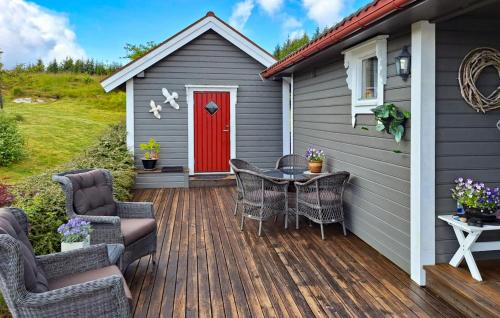 Vista exterior, Cozy Home In Florø With Wifi in Floro