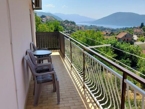 Apartment Sky Hill house 85 m2 in Topla
