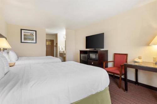 Best Western Parsons Inn - image 13