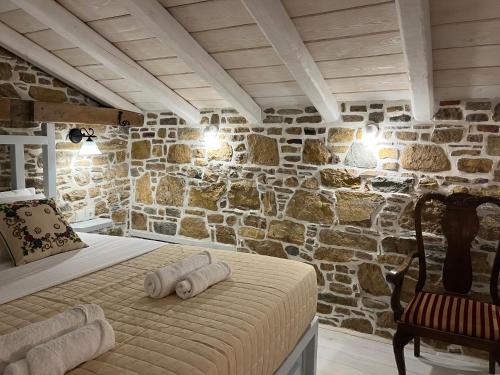 Rodakas Rooms-Aimilia in Nea Koutali