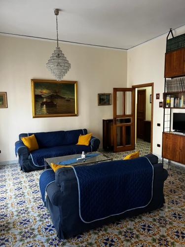 Maman Suite, city center near Molo Beverello, Neapel (Foto 4)