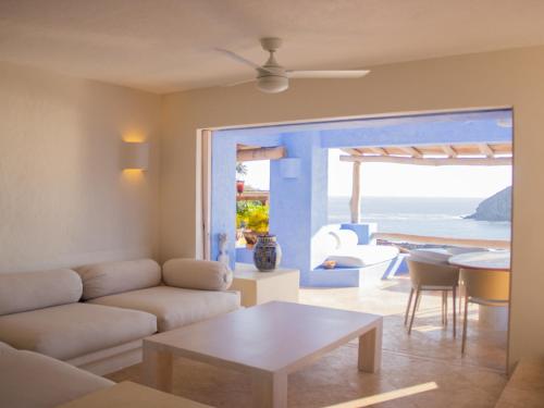 1 Bedroom Casita Hermanitas panoramic ocean views in Careyes in Costa Careyes