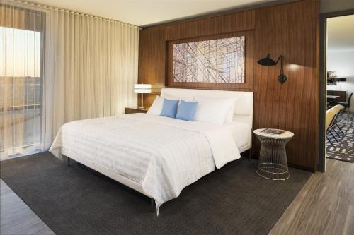 1 king bed