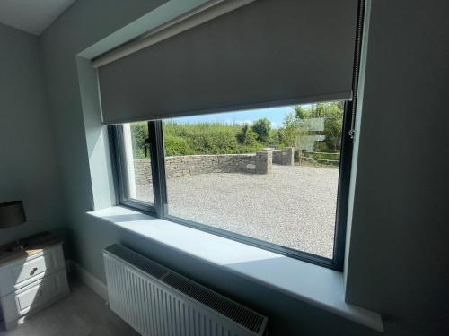 Lakeside lodge in Kilfenora