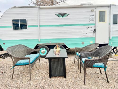 Outlaw Hideaway in 湯姆斯通