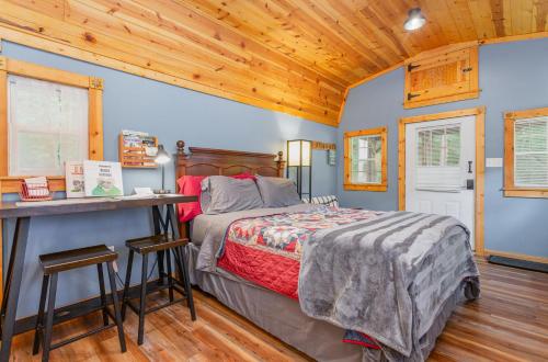Acorn Cottage at Hocking Vacations detail