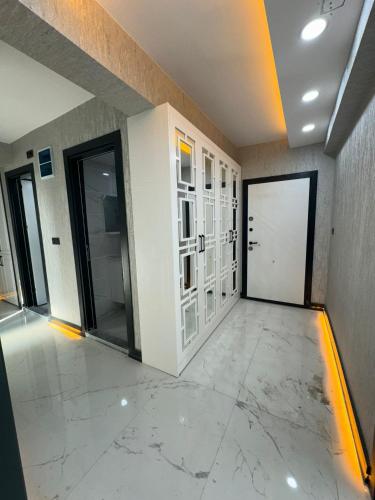 izmir cesmede daire in Ghantoot