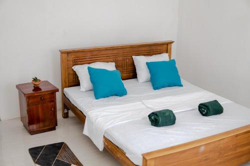 Budget Apartment Kandy in Halloluwa