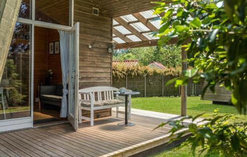  Tolles Haus Mit 1 Schlafzimmer In in Bøtø By
