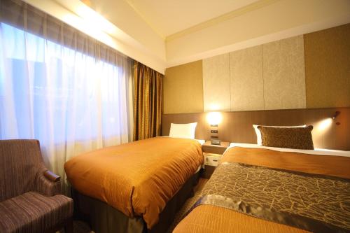 Standard Double Room - Non-Smoking / 1 extra bed plus for 2 persons