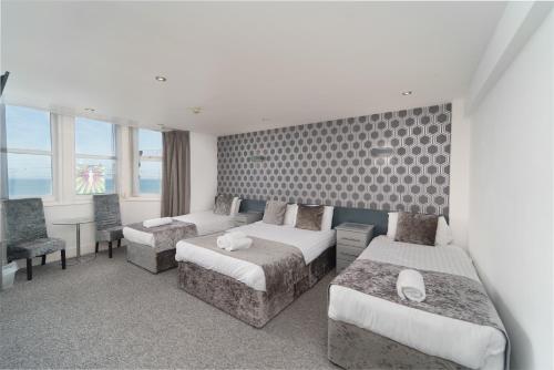 The Royal Boston Hotel - image 5