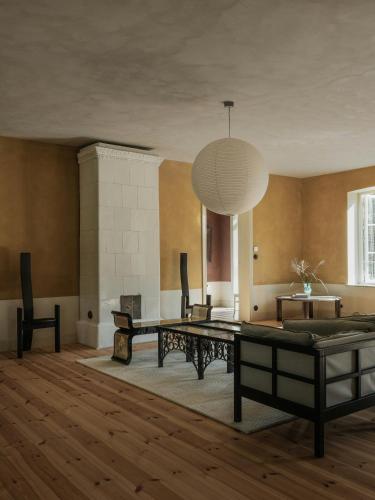 Viesnīcas āriene, Stylish Farm With Designer Interior In Österlen (Stylish Farm With Designer Interior In Osterlen) in Glemmingebro
