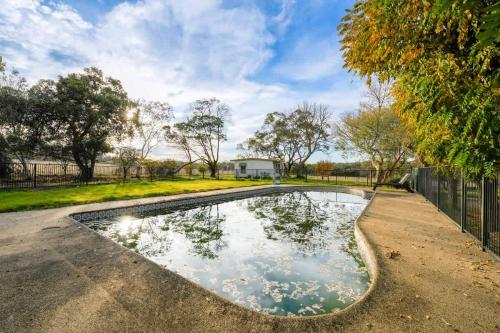 Absolutely Beautiful Balnarring Family Home for 7 in บัลนาร์ริง