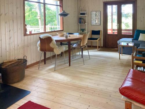 Vista exterior, Secluded Cottage In The Middle Of The Forest in Bryrup