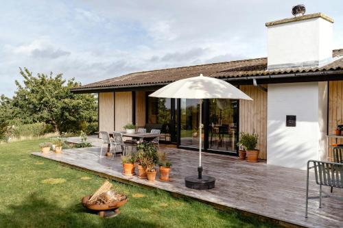 Exterior view, Renovert 70-Tallshus Omgitt Av Vakker Natur in Asnæs