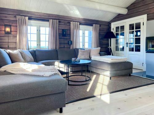 ทัศนียภาพภายนอกโรงแรม, Mountain Cabin With Panoramic Views At Hummelfjell in ออส